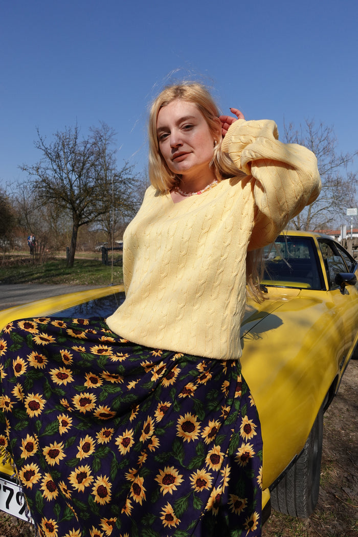 yellow sushine Pullover