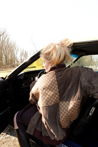 she is a 70ties Babe