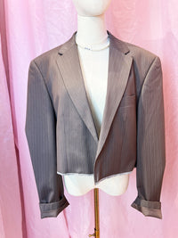 upcycling cropped Blazer