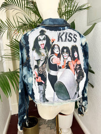 Kiss me