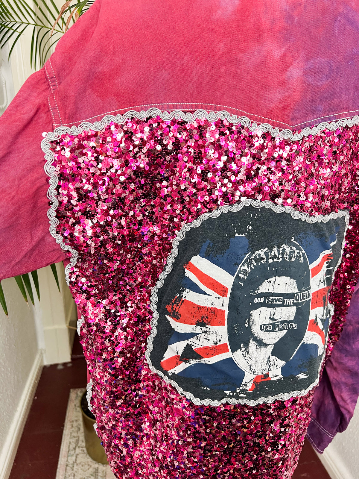 God save the Queen