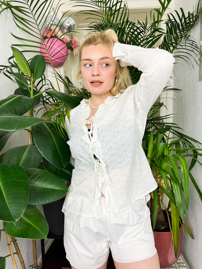 my fav summer blouse