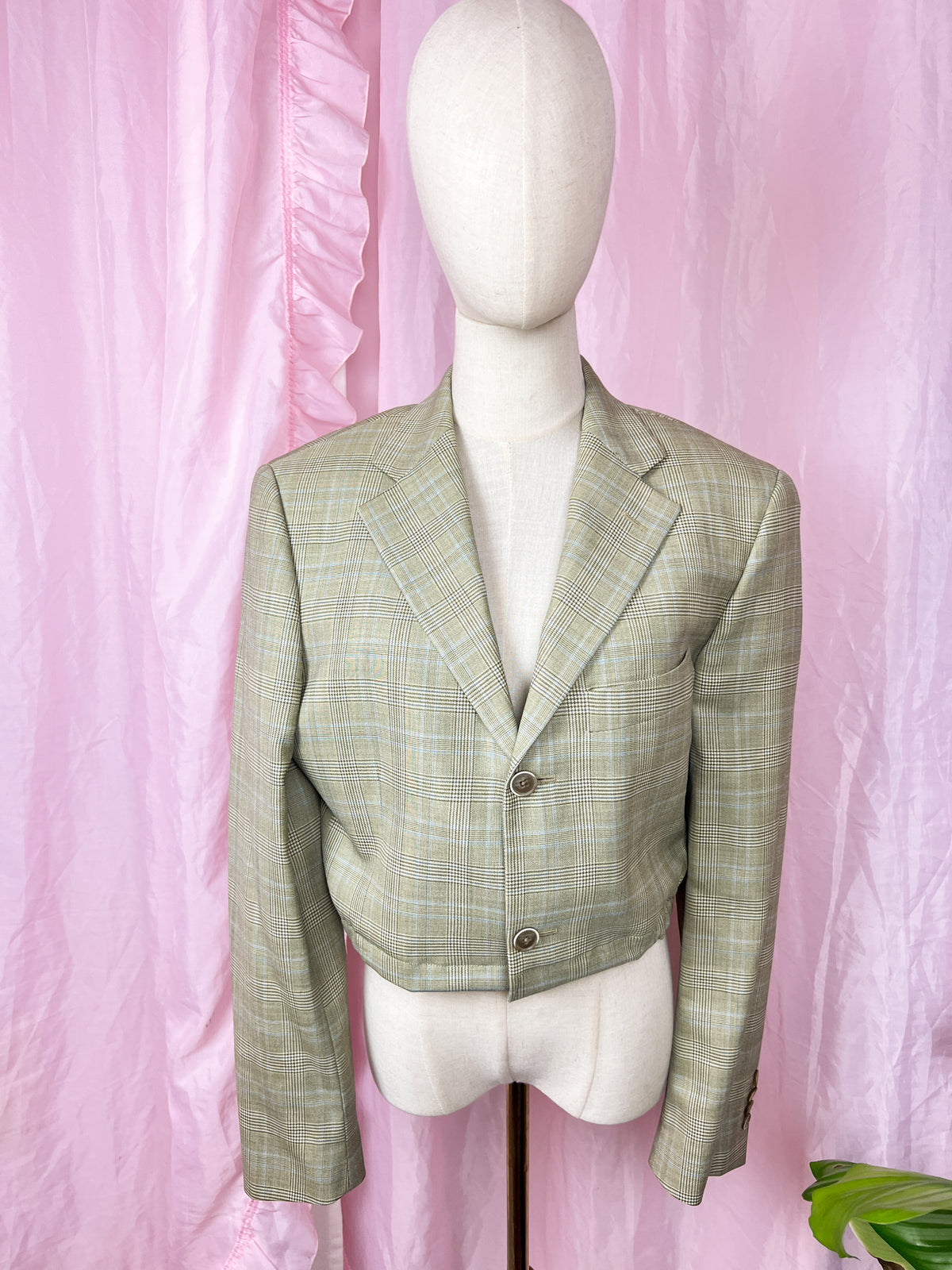 the perfect summer jacket