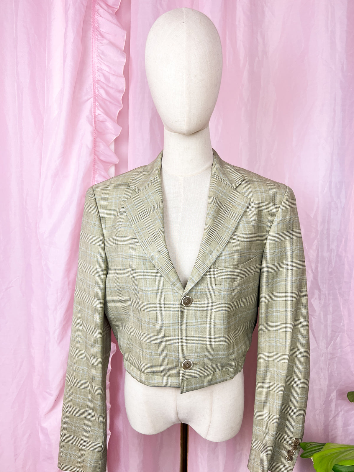 the perfect summer jacket
