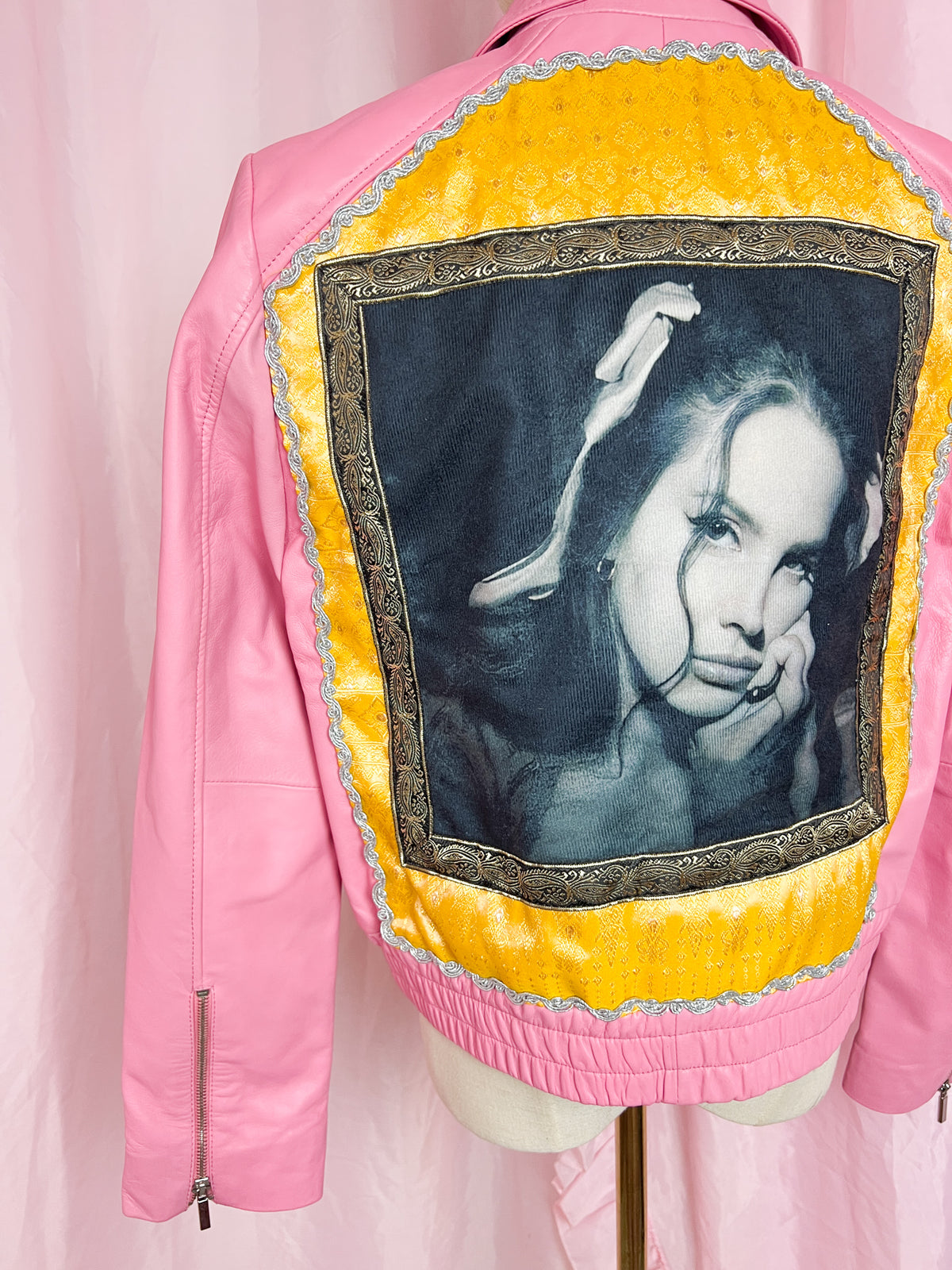 my pink Lana dream piece