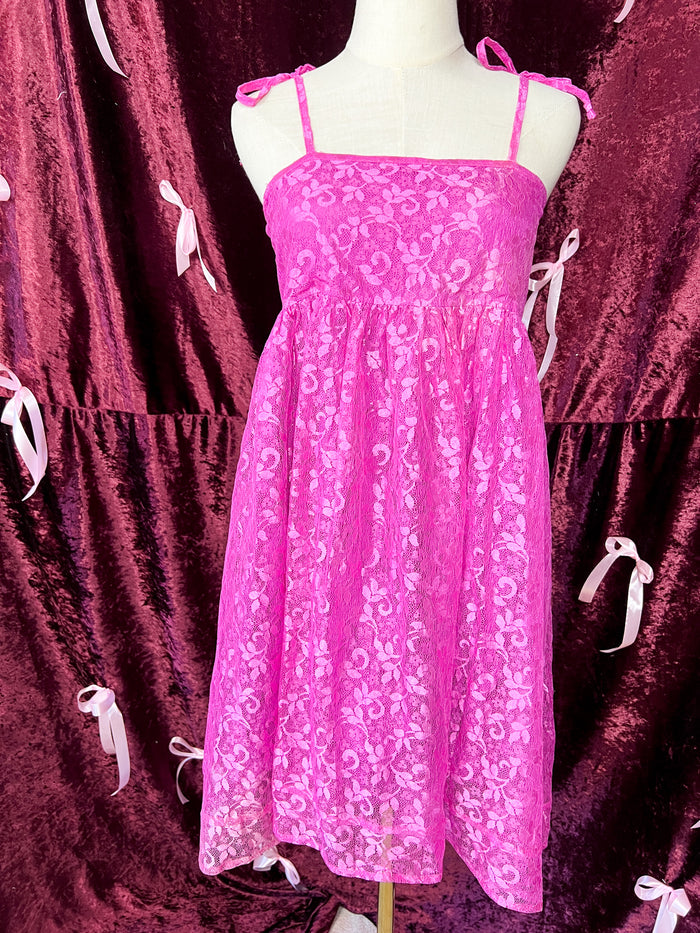 the pefect dress for a garten party