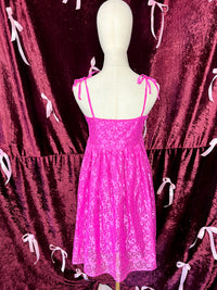 the pefect dress for a garten party