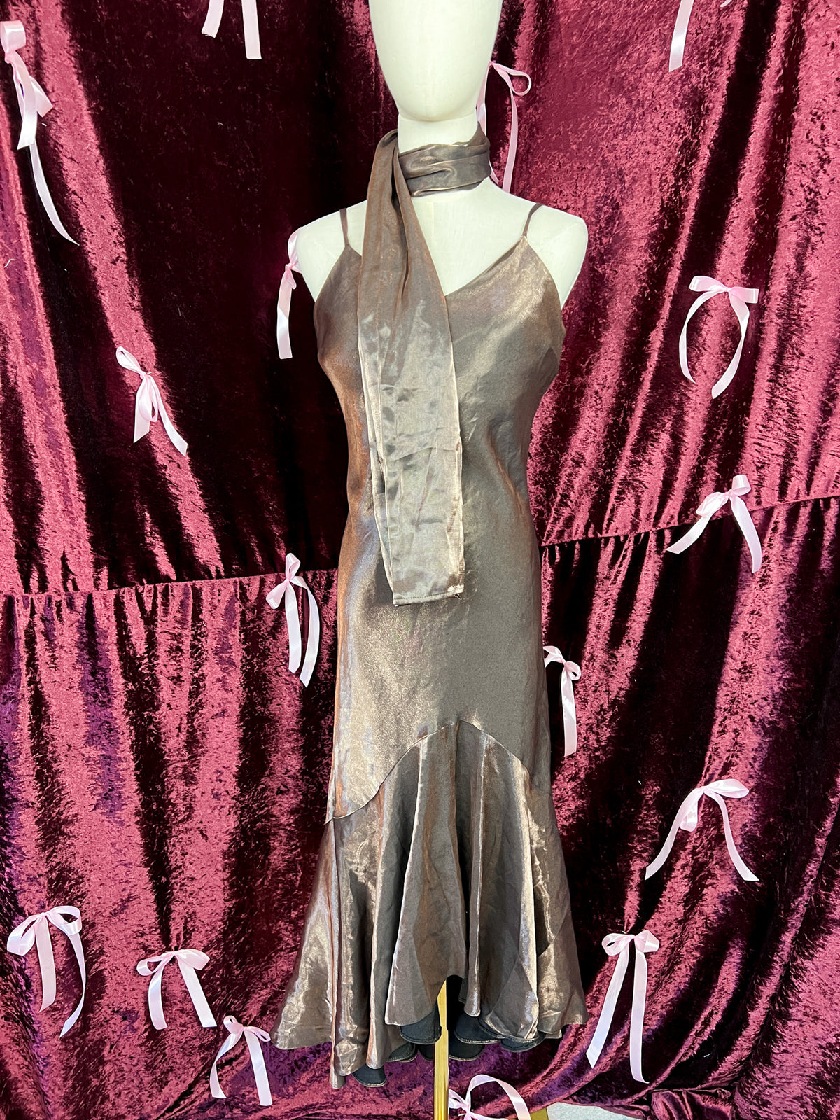 the perfect brown dress