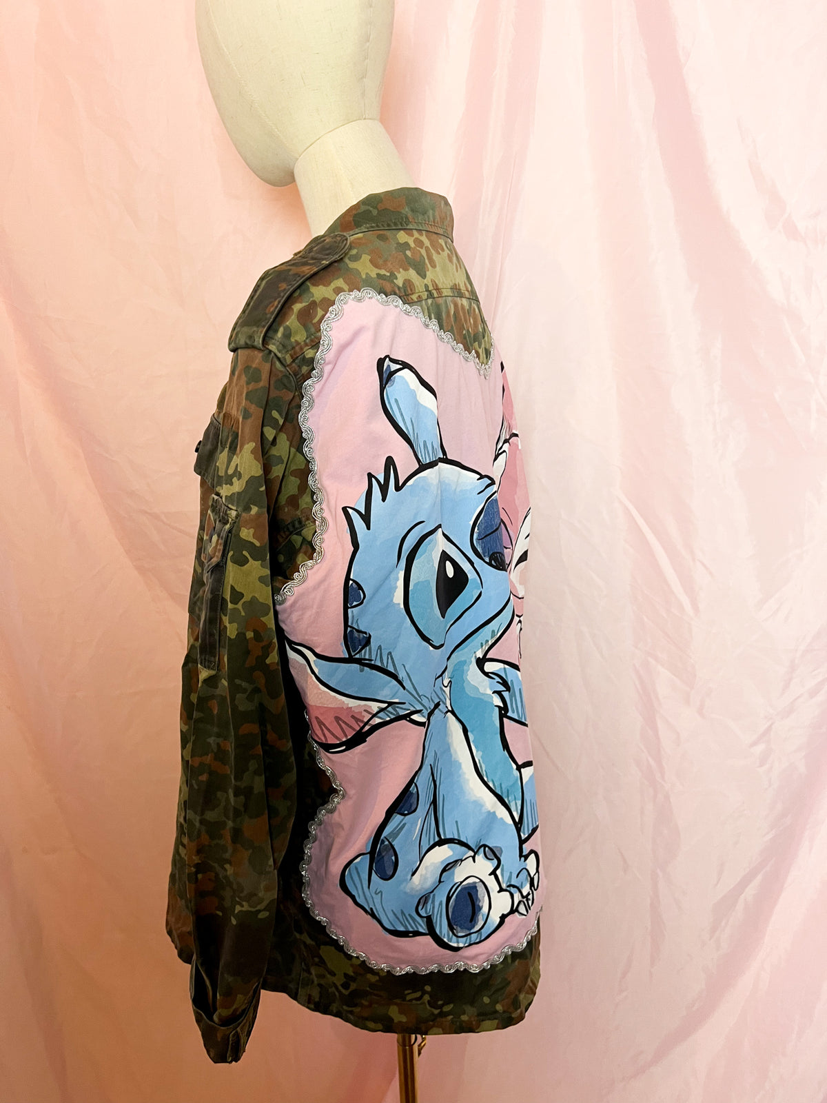 when stitch fell in love
