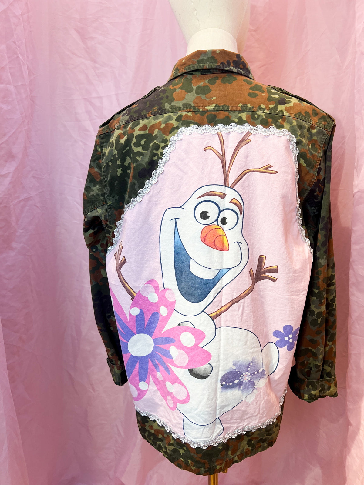 pink Olaf