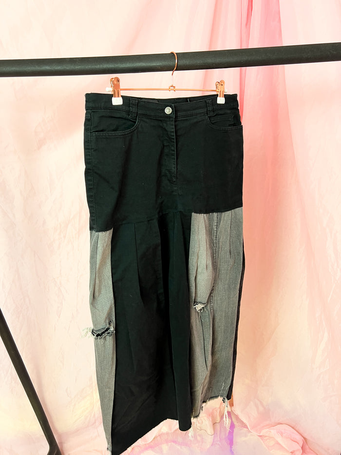 black is my happy colour upcycling skirt