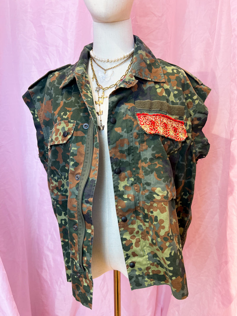 G&R camo dream vest