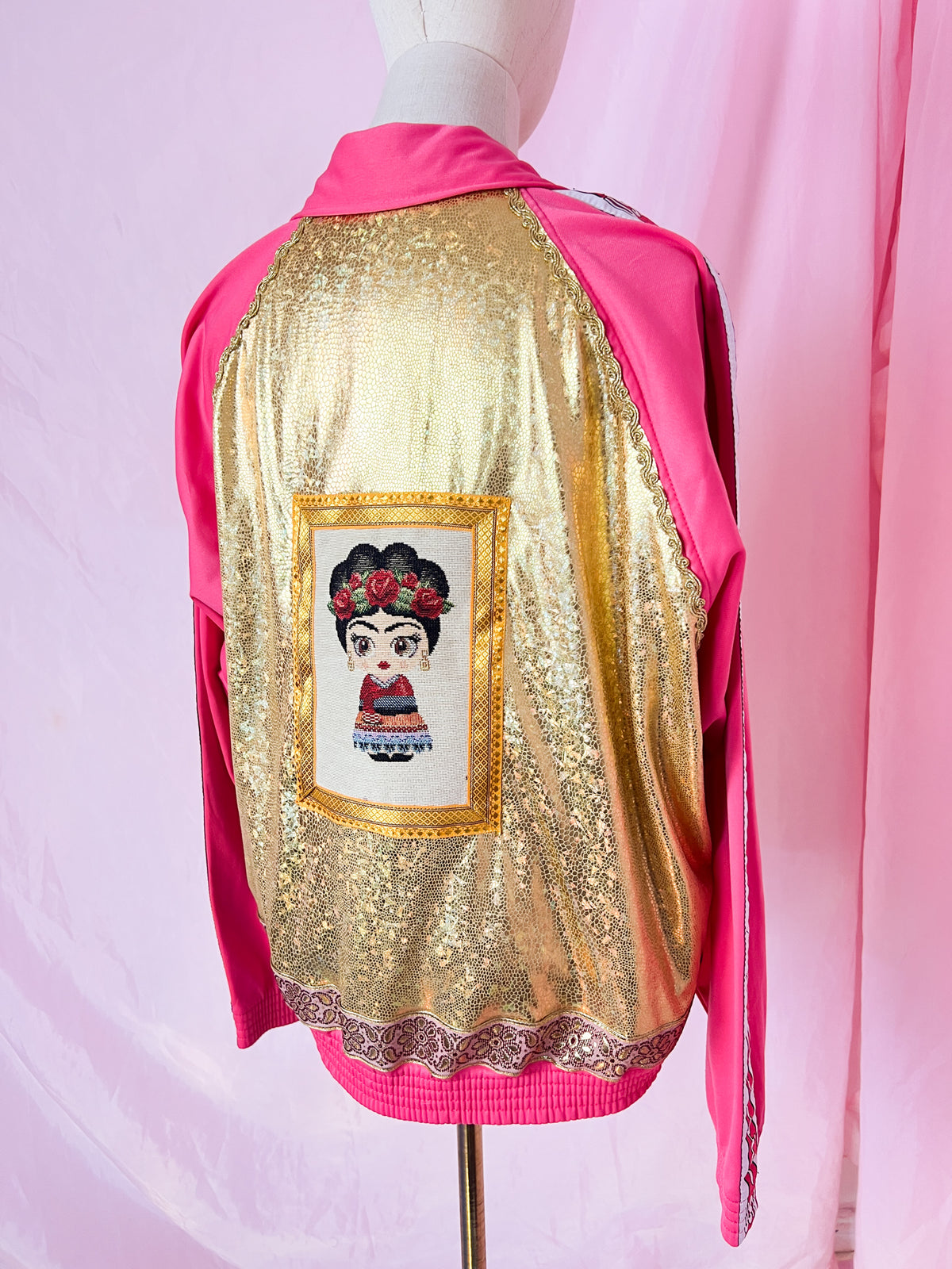 pink and gold is for winners