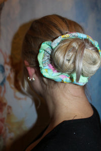 Back to the past Scrunchie